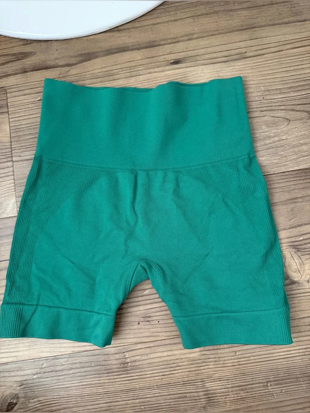 SET Active Emerald Green Seamless Compression Shorts